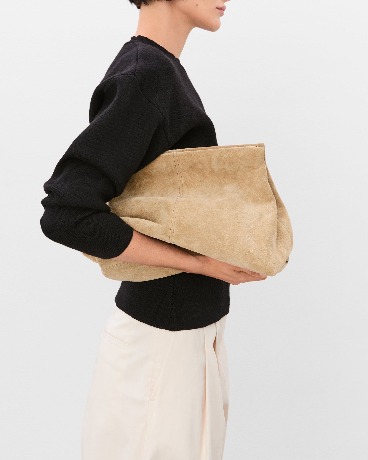 Clay Clutch Suede Sand