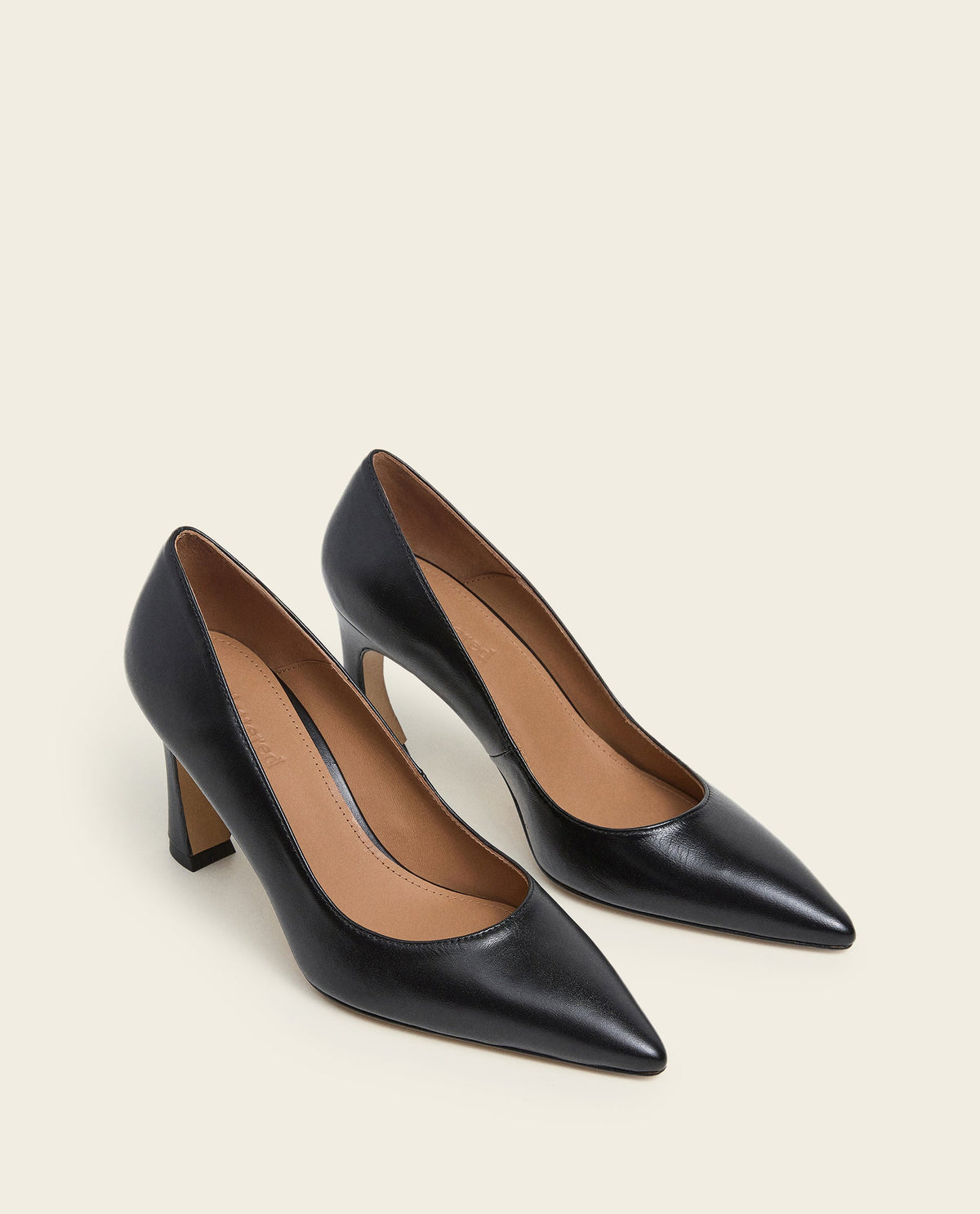 Leonie Leather Black