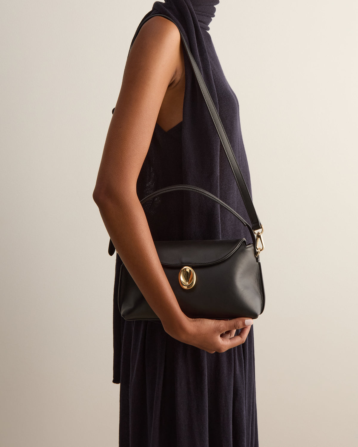 Gaia Mini Bag Leather Black