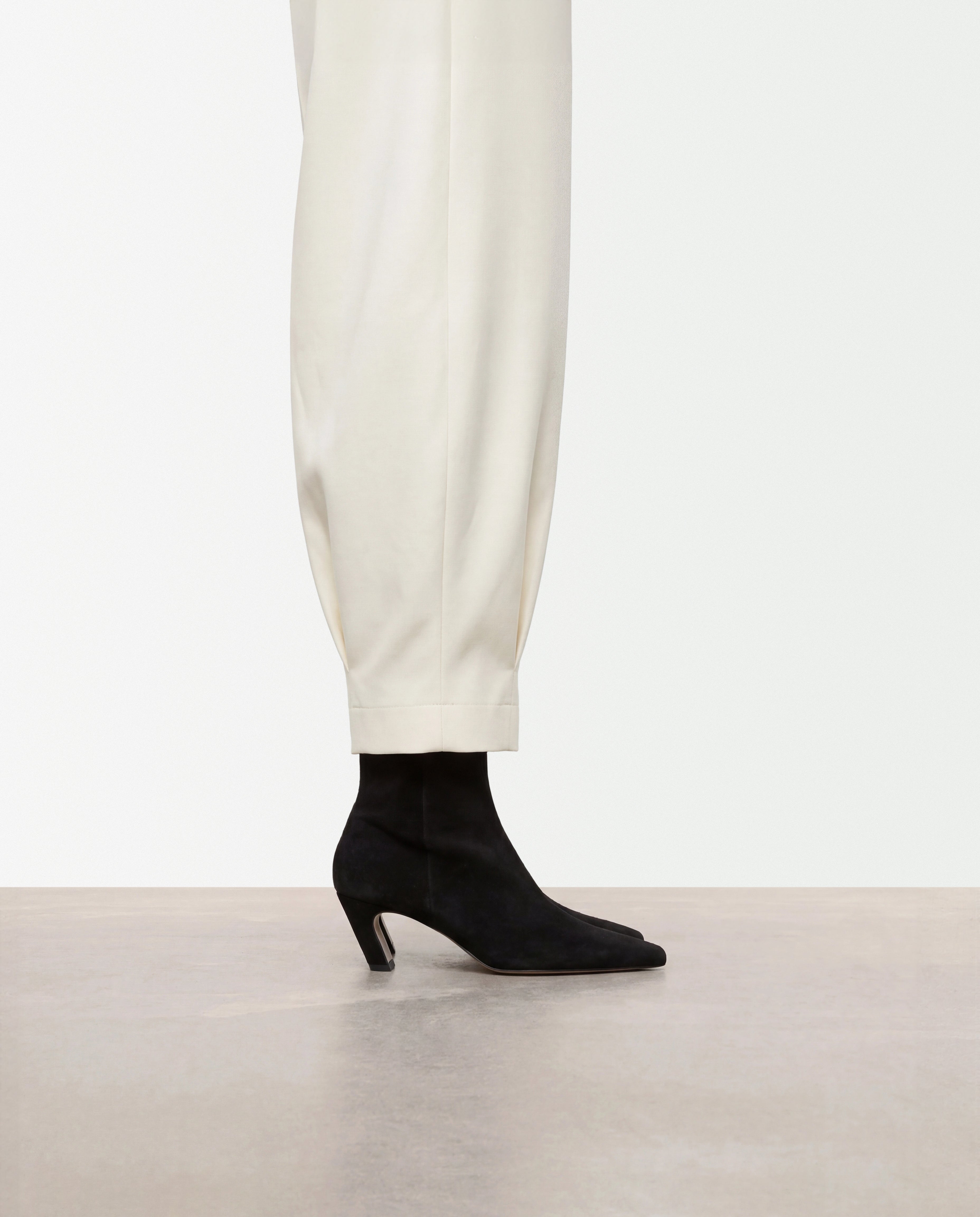 Xena Suede Black